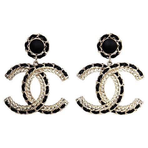 chanel black earings